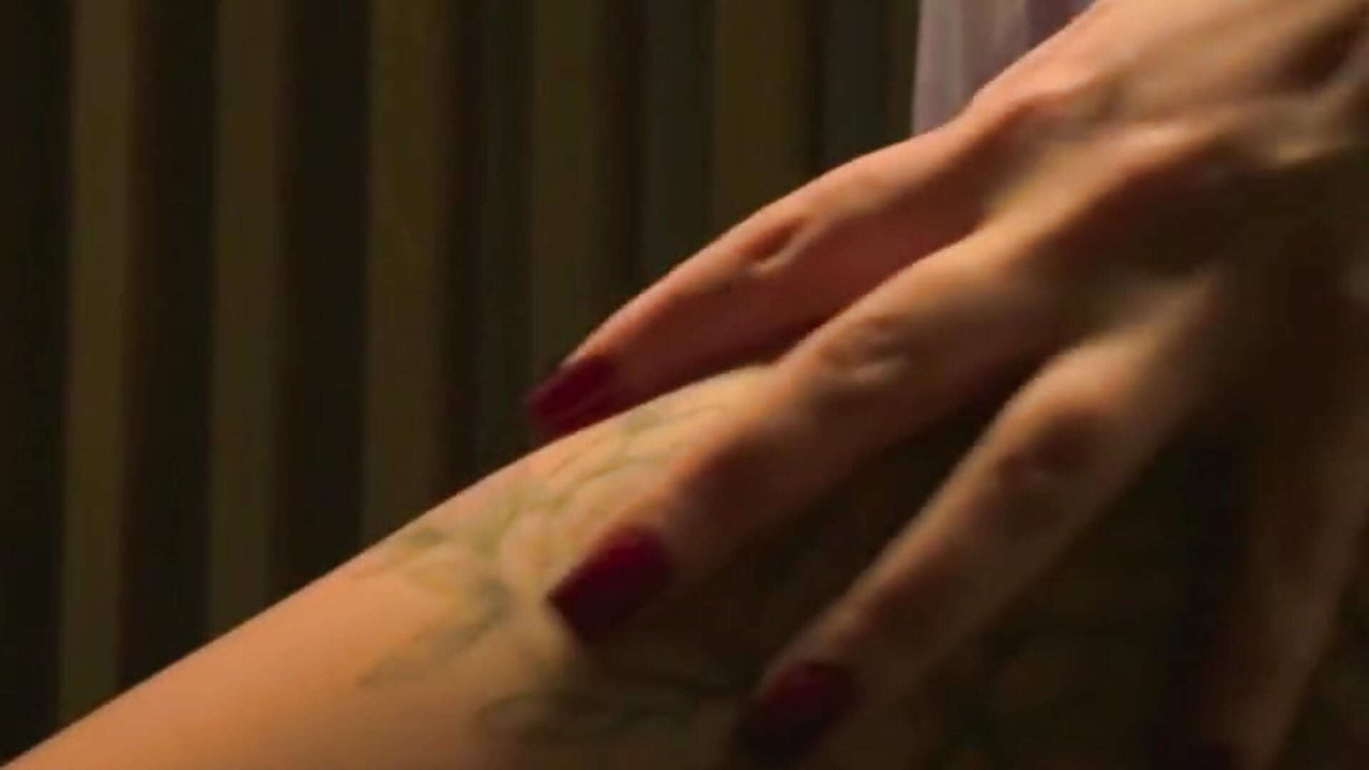 touch my hips baby 💗💦 — filmik AriaEven, modela(-lki) na kamerkach