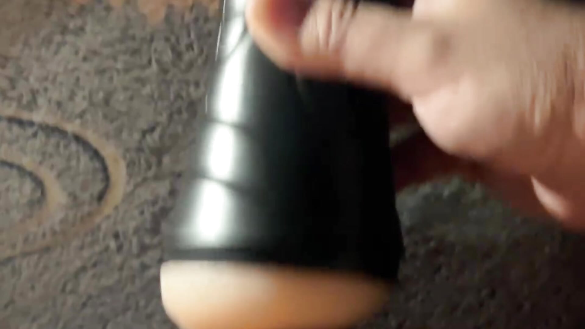 Dándole 🍆 a mi juguete - video by braian69 cam model