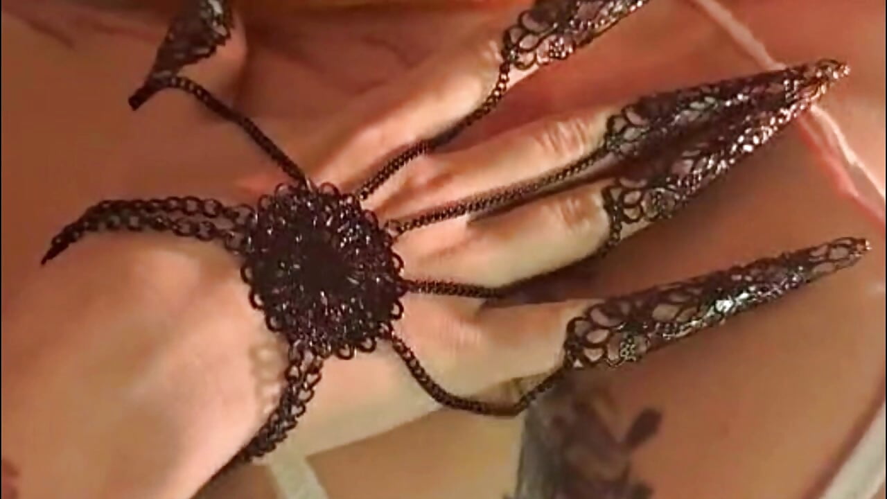 Happy Halloween! - video by DaphneRose cam model