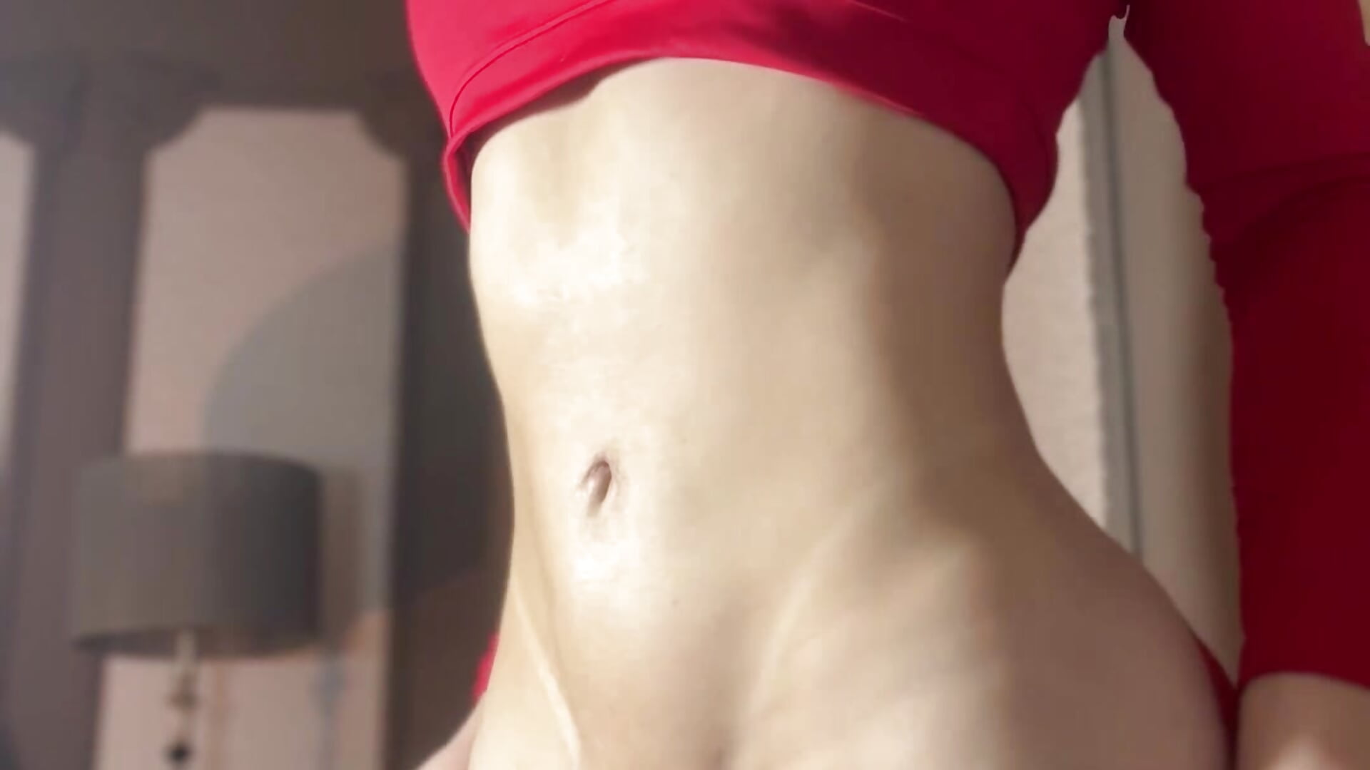 So pretty!!!!!!!!!!!!!! – video modela na kameri SiaSavach