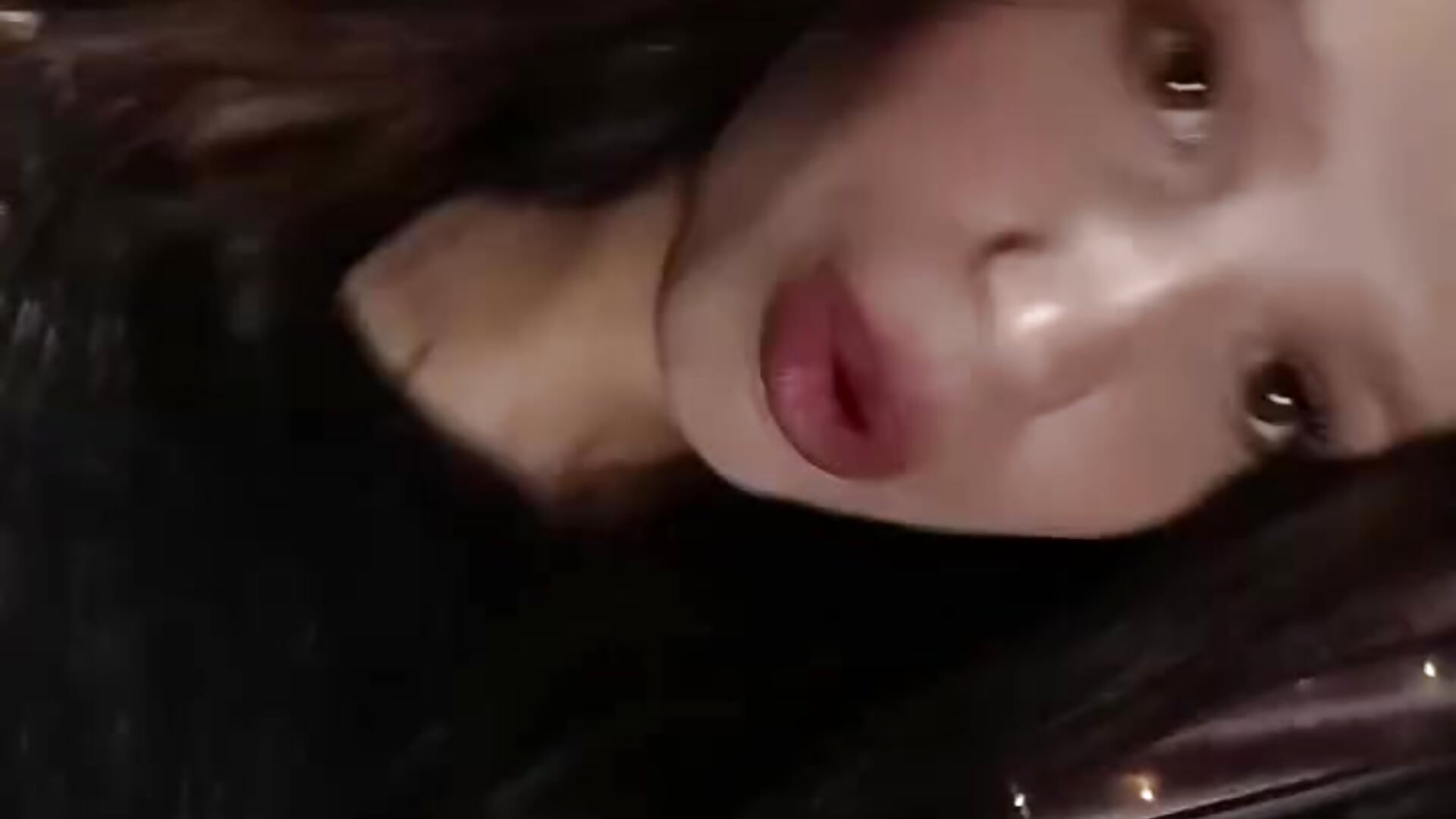 video5312377097744845754 - video by Mark_and_Wendy cam model