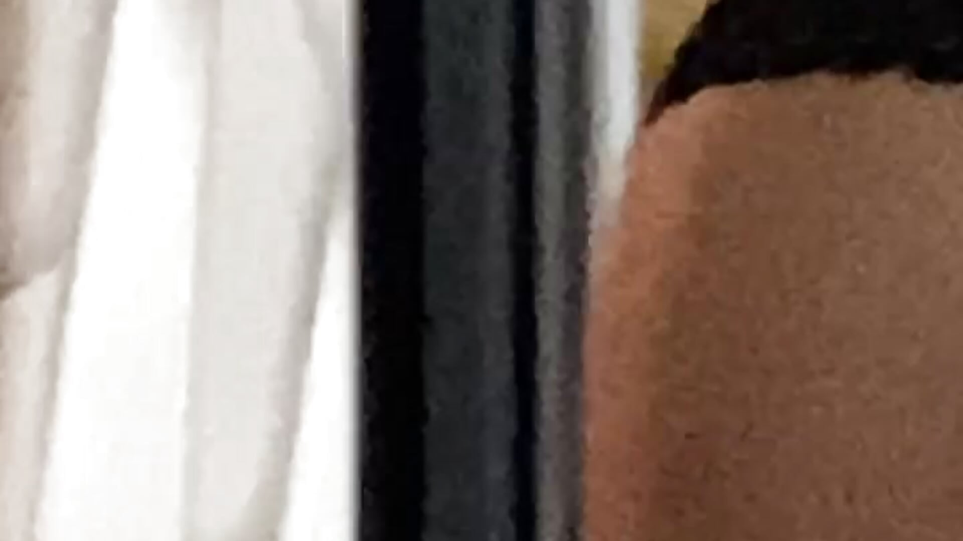 body2 - clip cu pleasedontpressaredburton model videochat