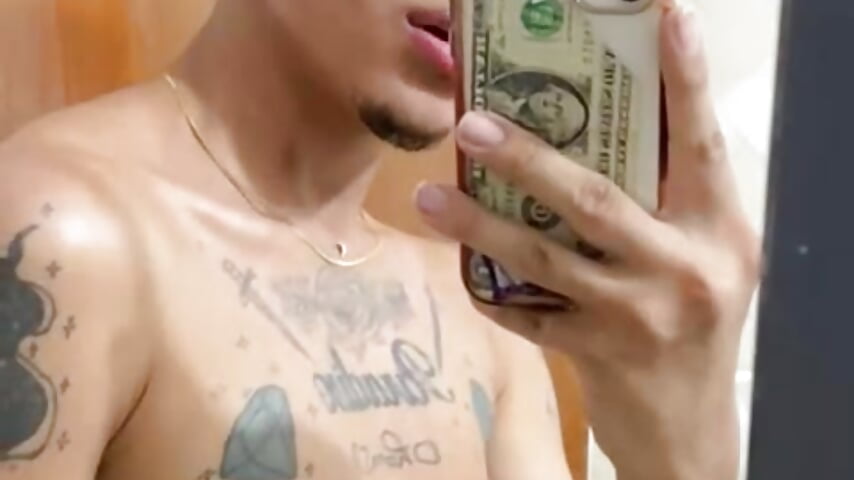 sexy - video by fkenneth_macias cam model