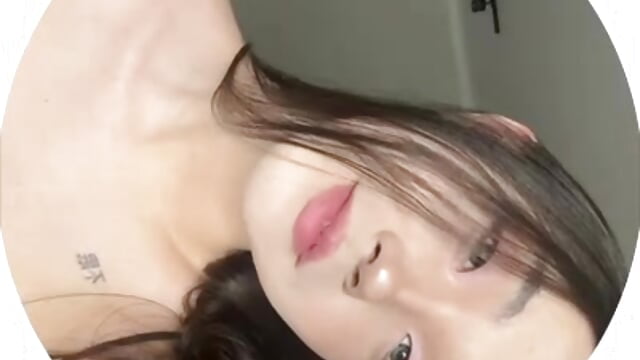 hii - فيديو من lona_li موديل الكام