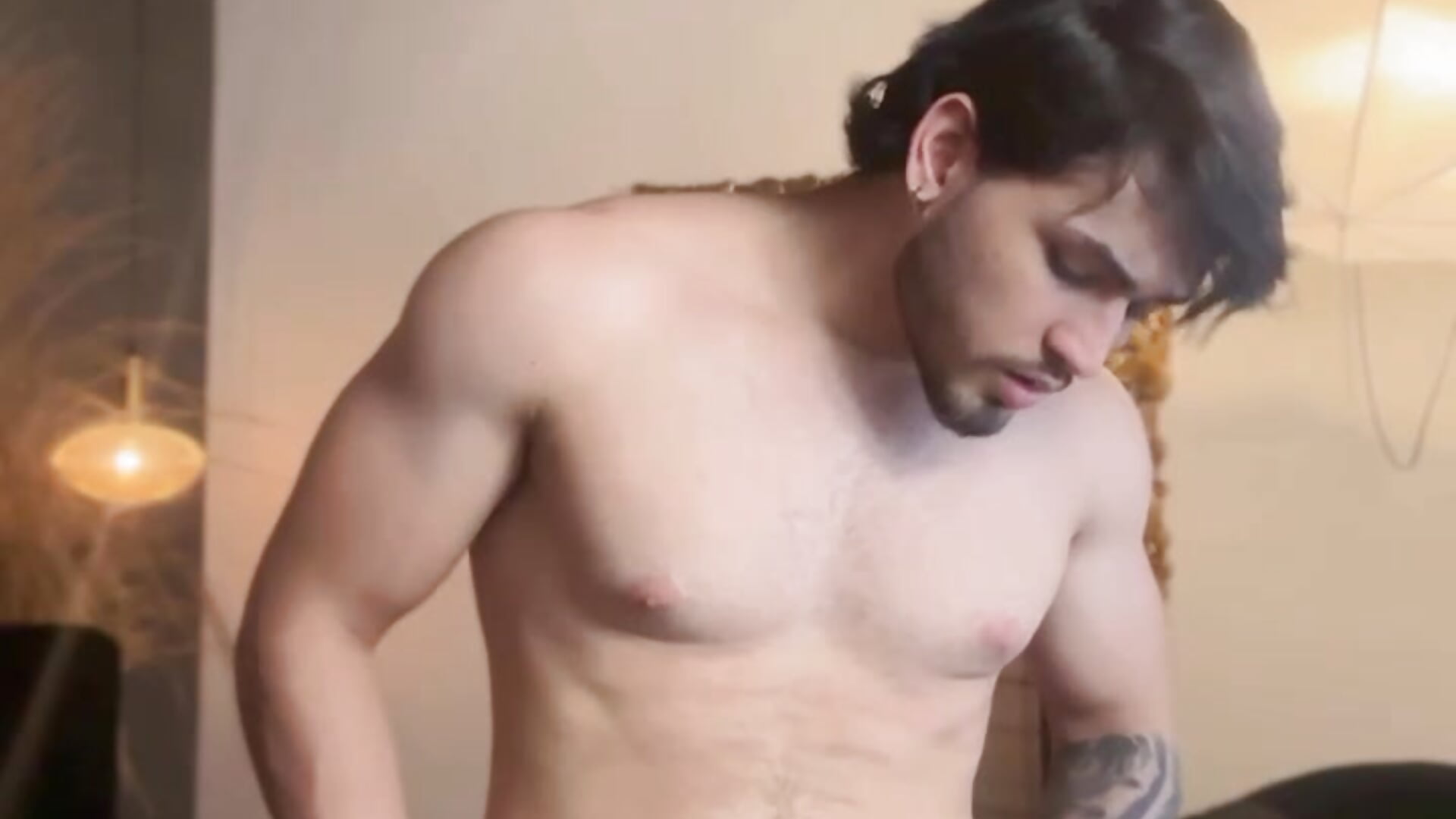 Remember to follow me! - video by ElianKeiser cam model