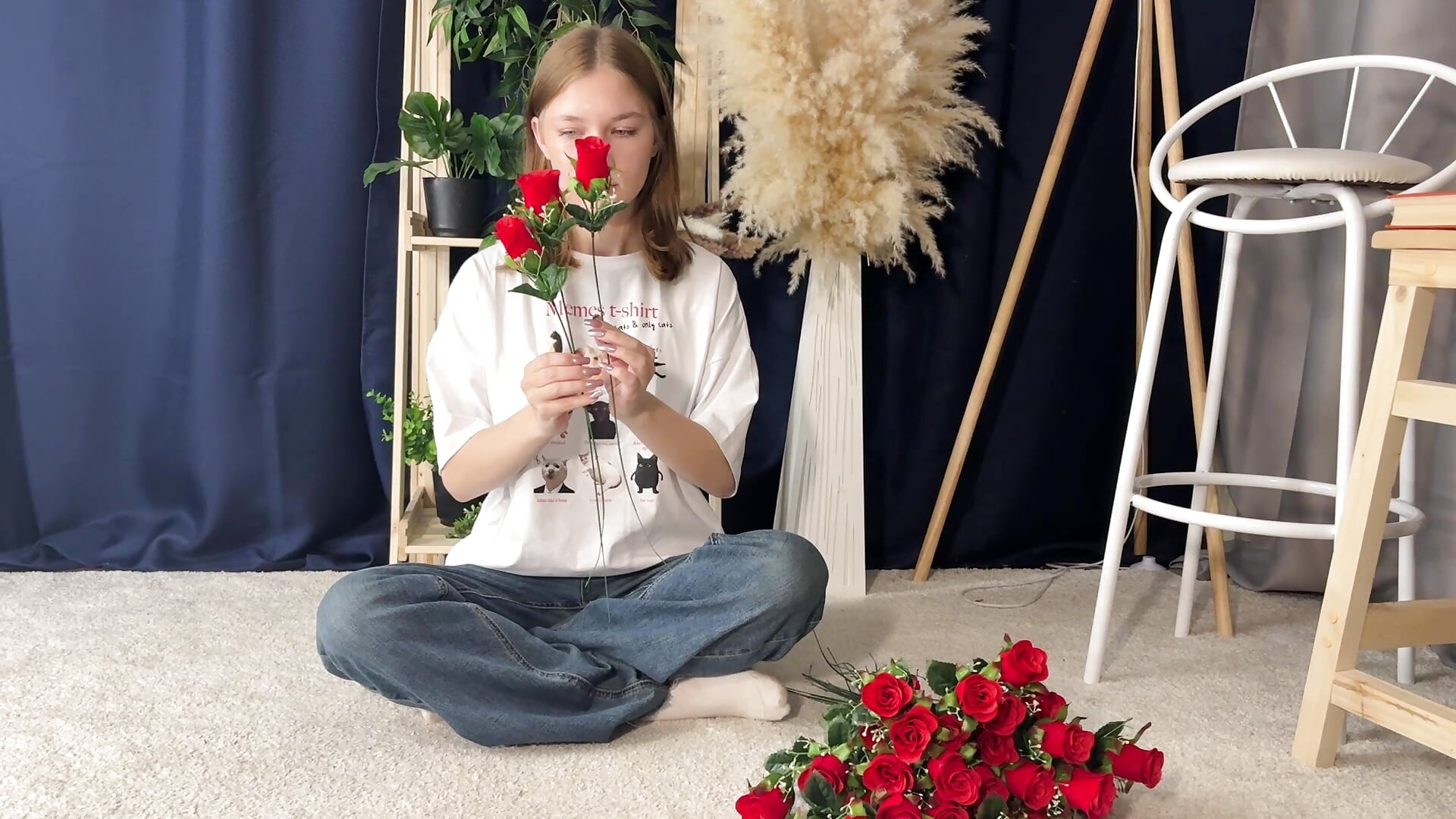 Red Roses - video by DionPefferman cam model