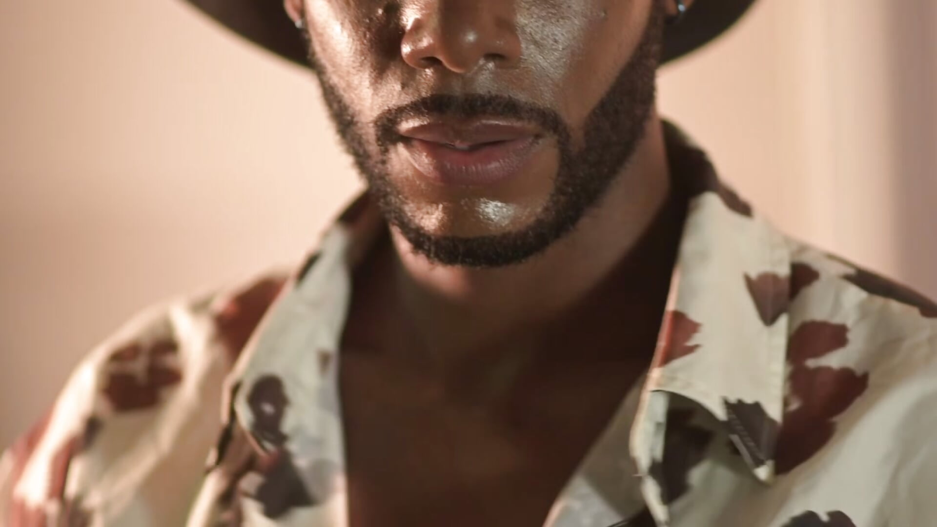 Cowboy 🤠 - فيديو من johnjaguar1_ موديل الكام