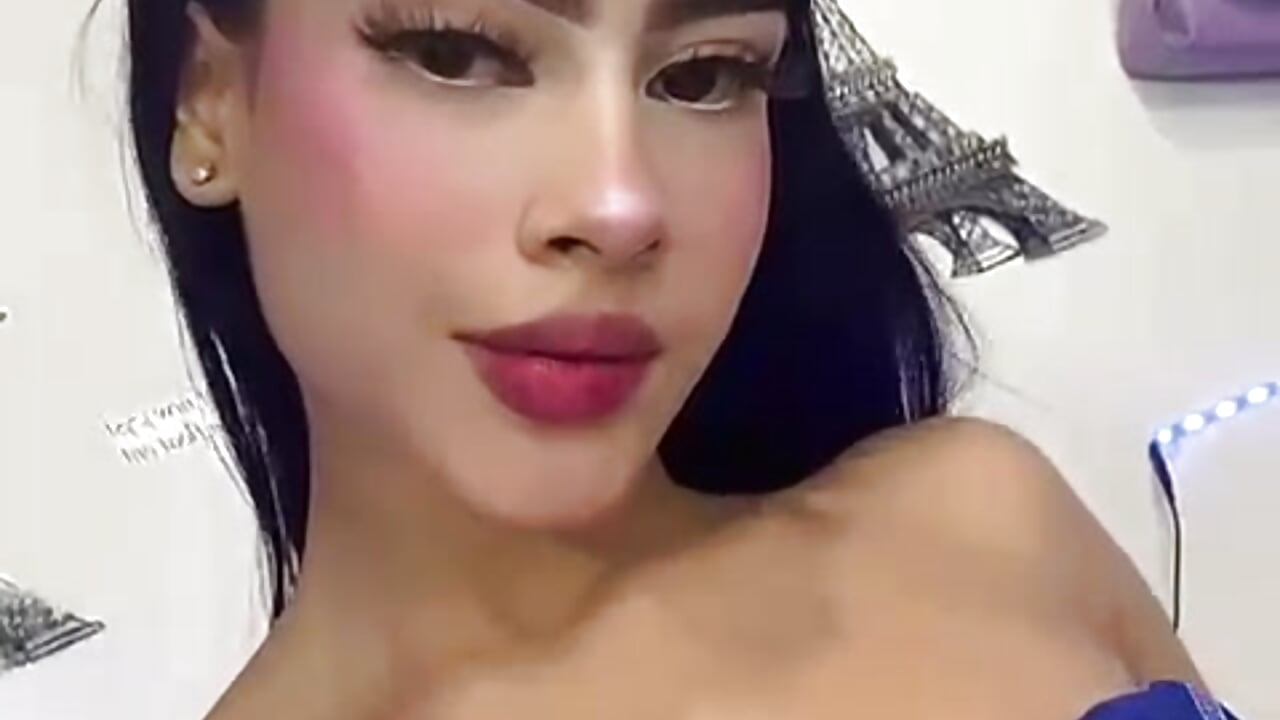 Mmmm rich 🫣 - فيديو من Tiffany_santana موديل الكام