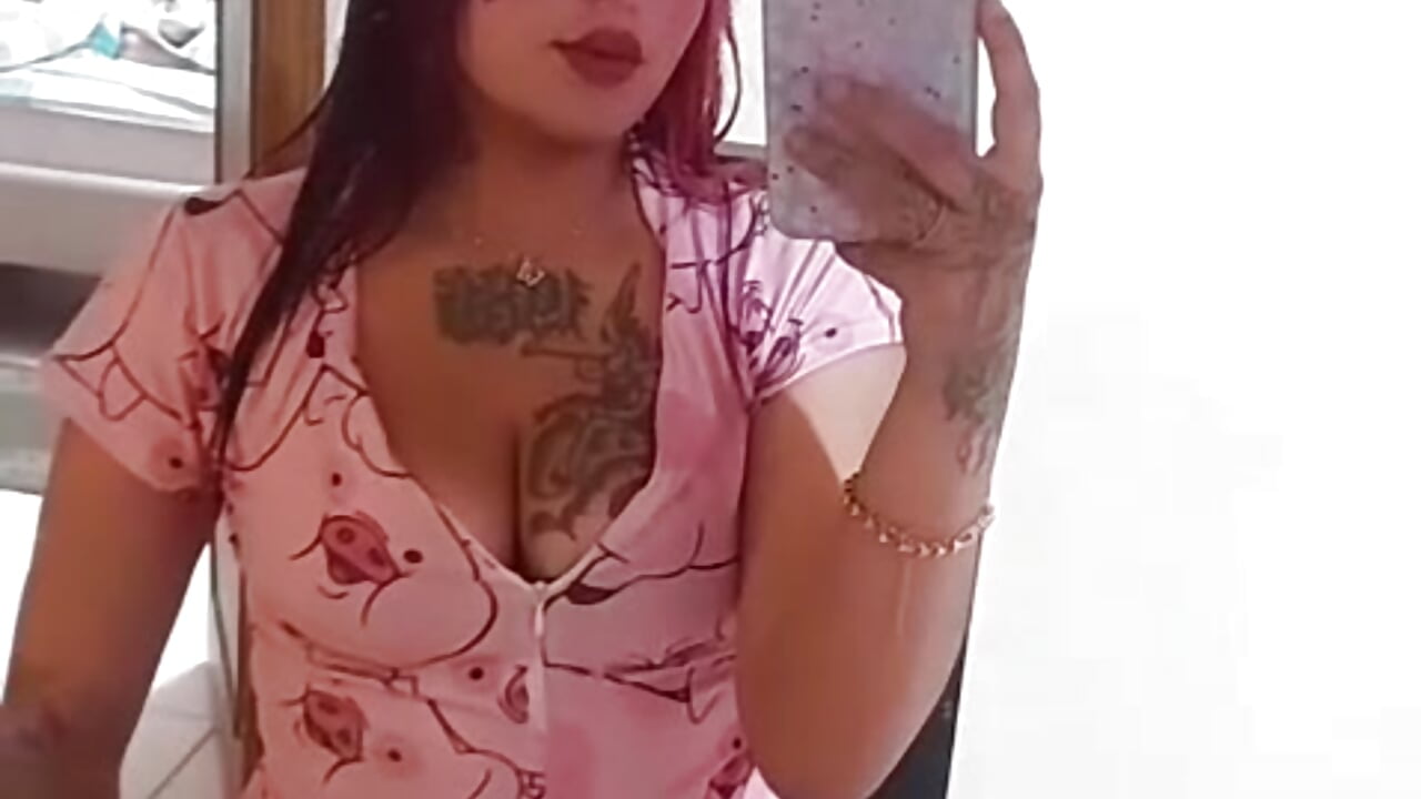 cute - video by ivoni cam model