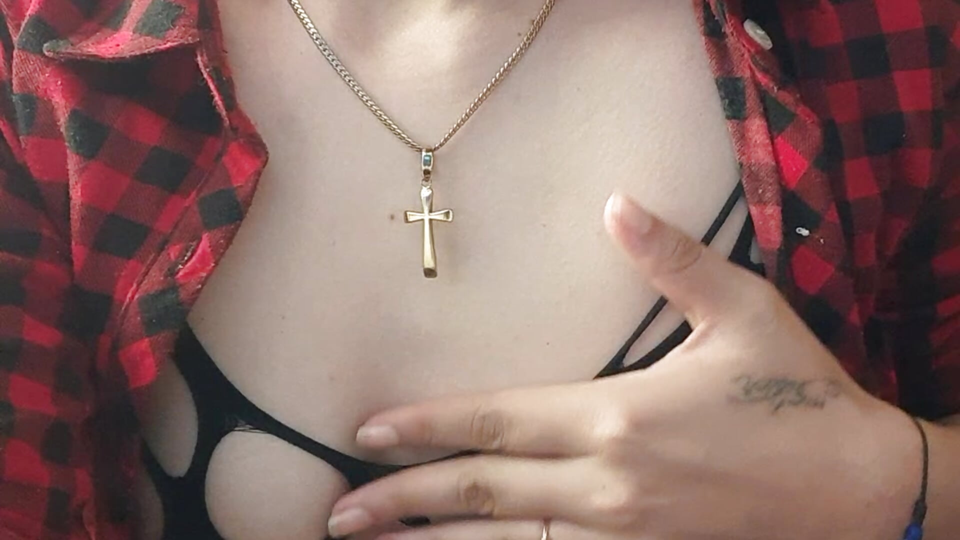 a good morning kiss my love - video by Zulyhenao cam model