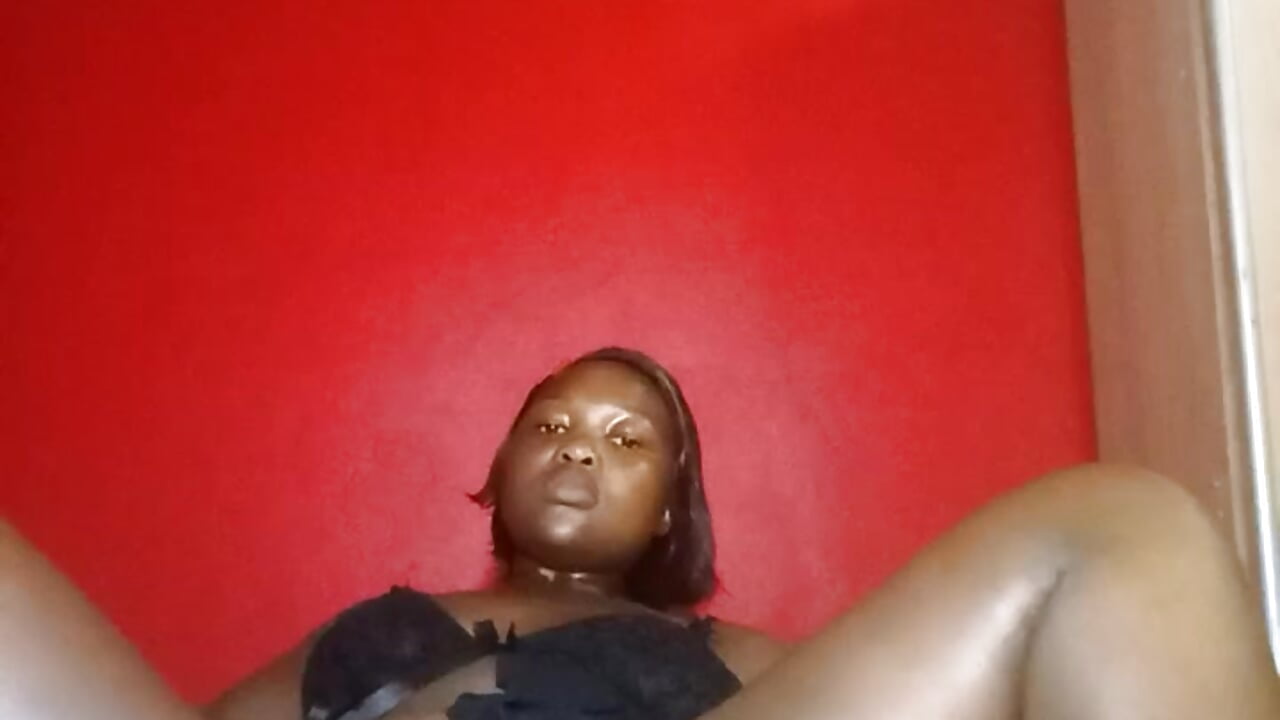 [3 Oct 03:05] Public Show - video by CHOCHJJ cam model