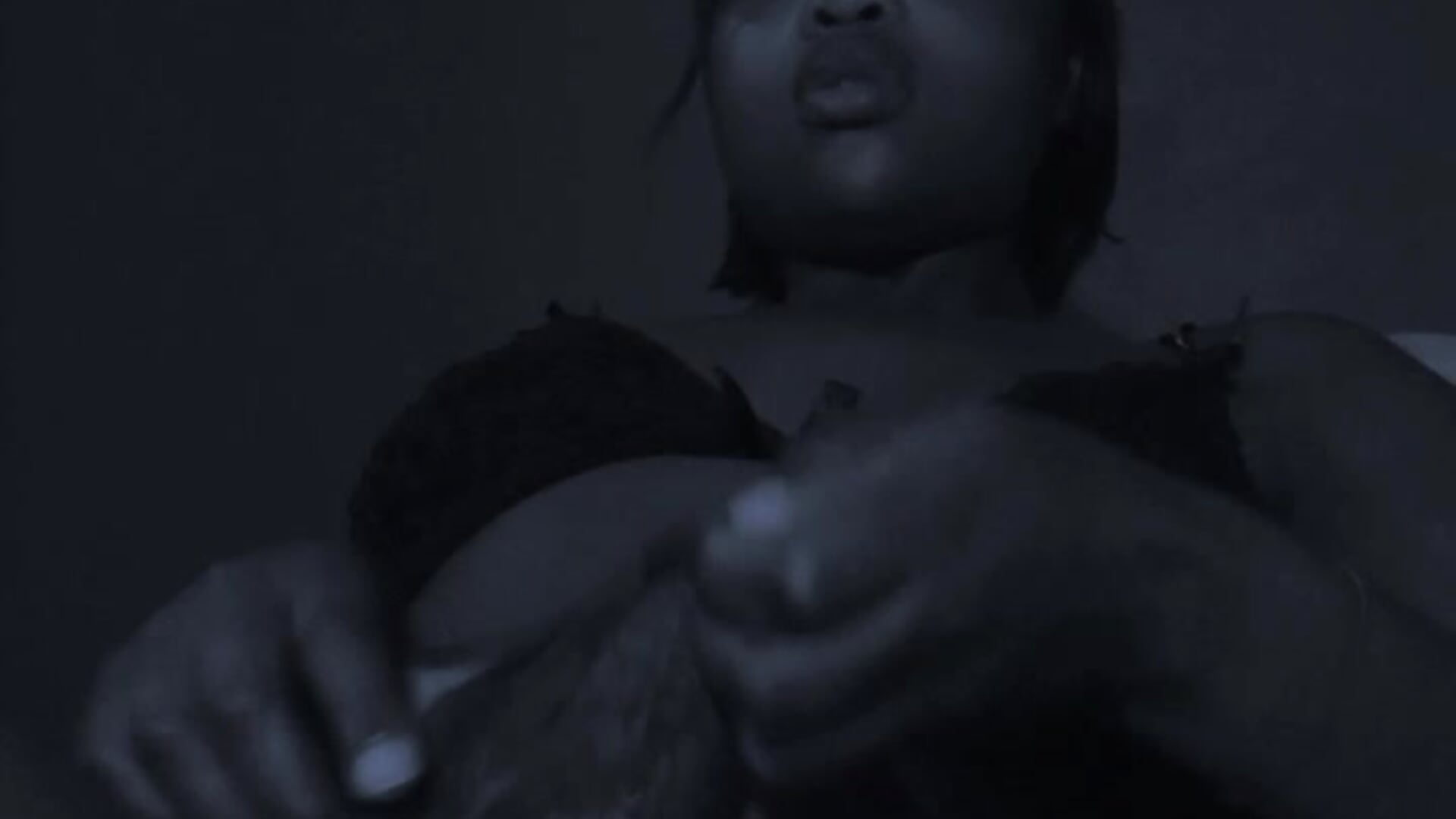 1000078431 - video by CHOCHJJ cam model