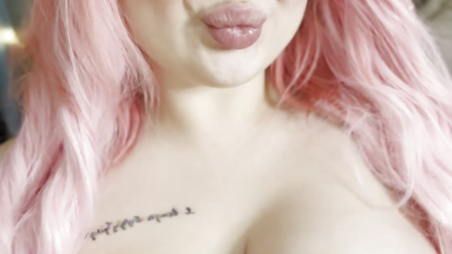 Want to see sexy baby Kelly on stream? - video by KellyMoors cam model