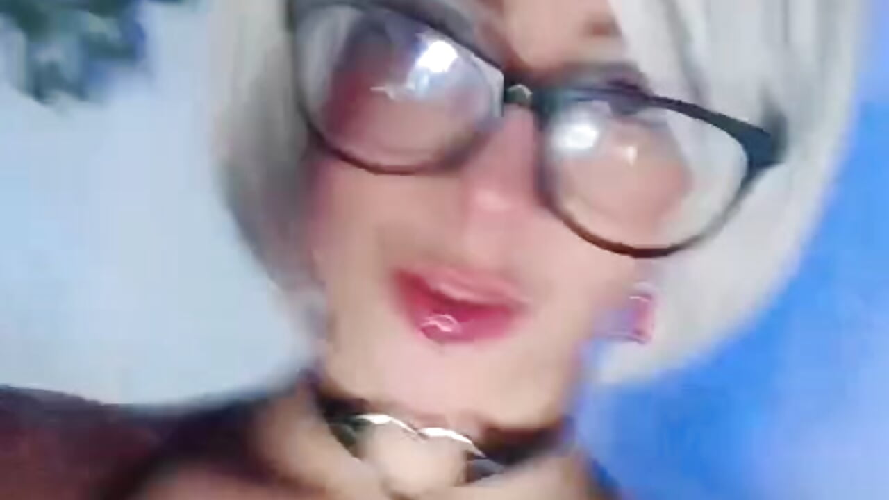 White hair + ass - video by virtual_mia