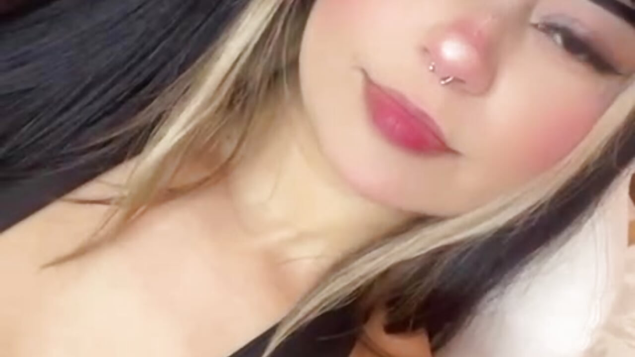 Ñammm－カメラキャストのvaleska__Vの動画