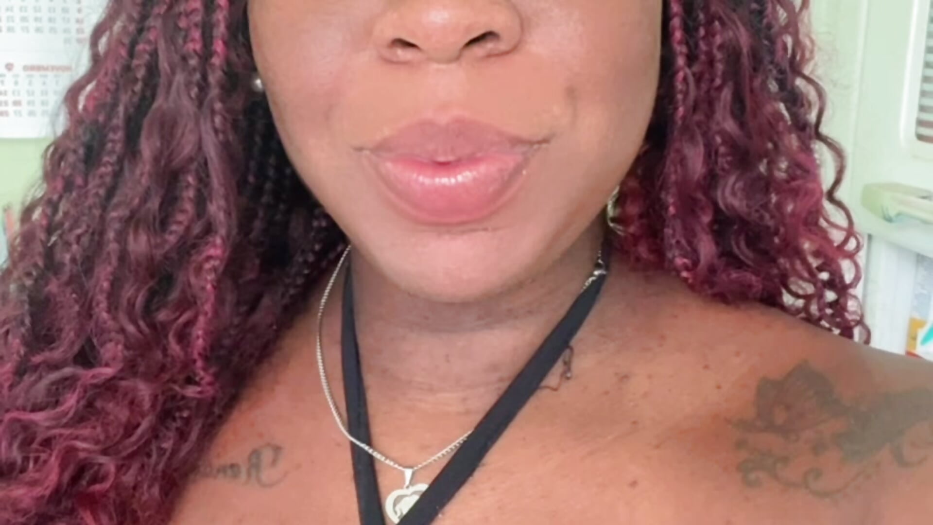 258B5EC3-E967-4BAB-8E20-2370D81E62B4 - Vídeo de Priihmedeiros, modelo de vídeos