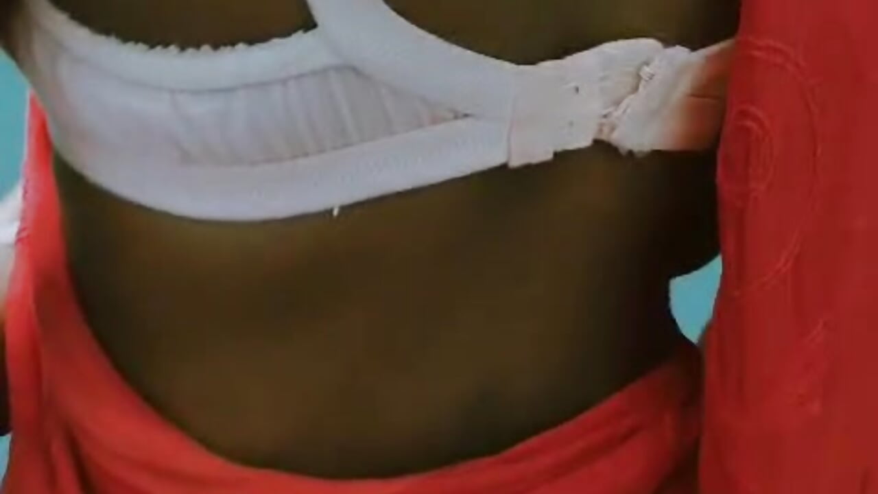 1000040492 - video by hottywife-03 cam model