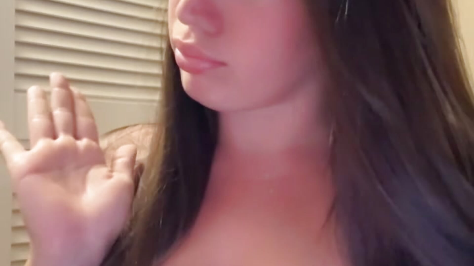 Je me trouves beaucoup plus jolie en brune - bebecita_x 캠 모델의 동영상