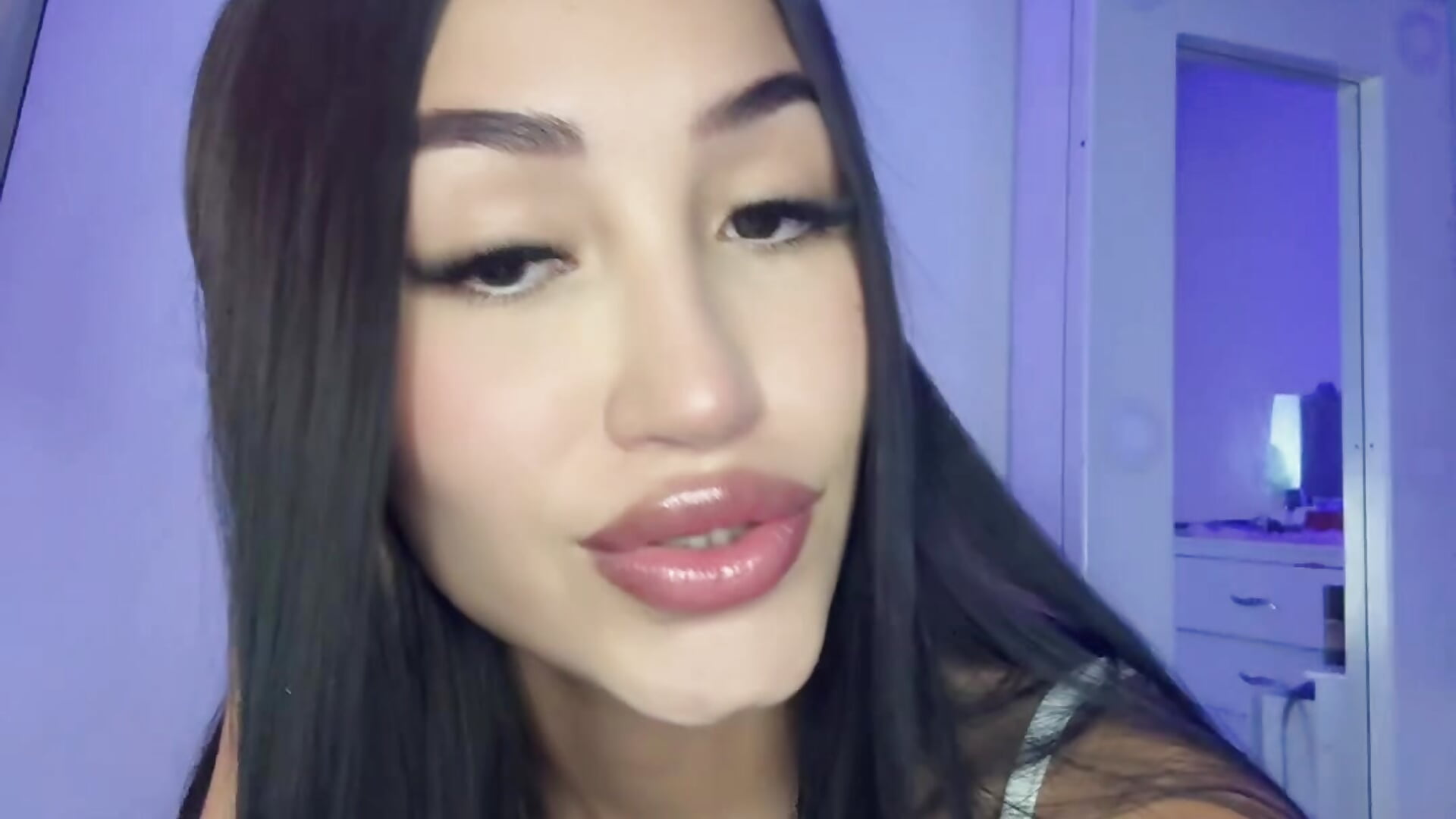 🙈 - video by Ambaar__ cam model