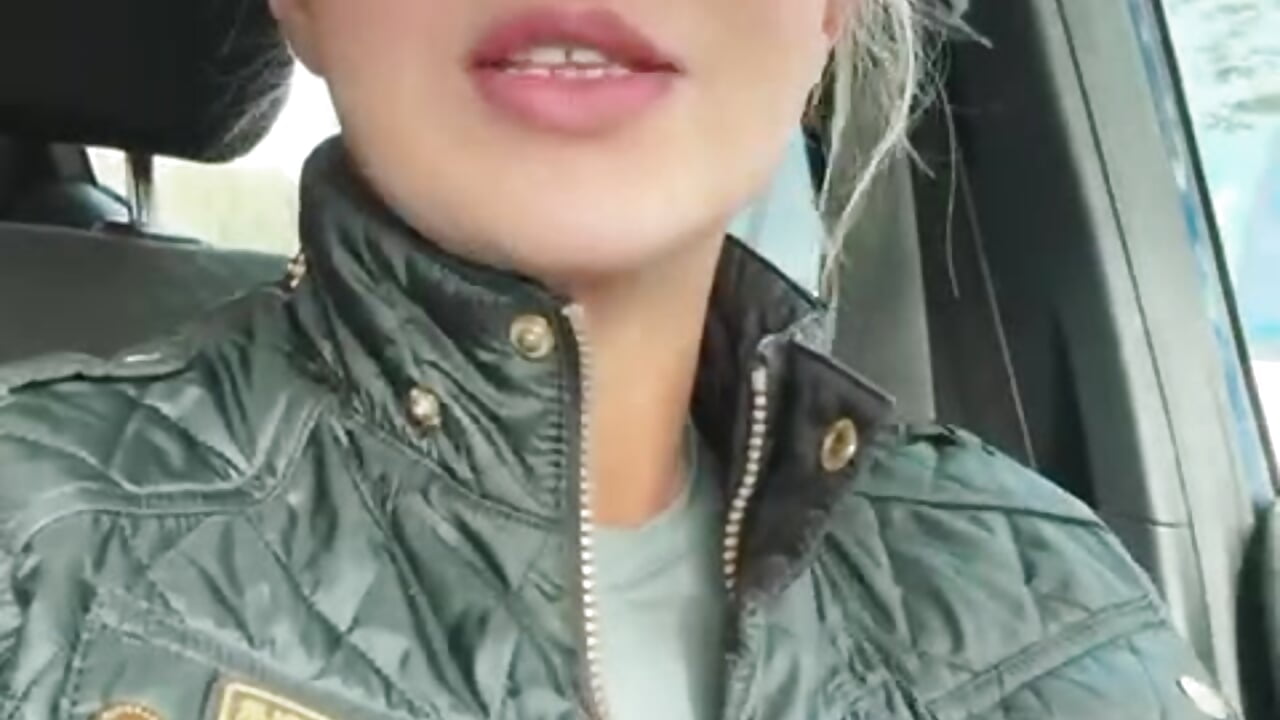 Me me me - video by MimiMaee cam model