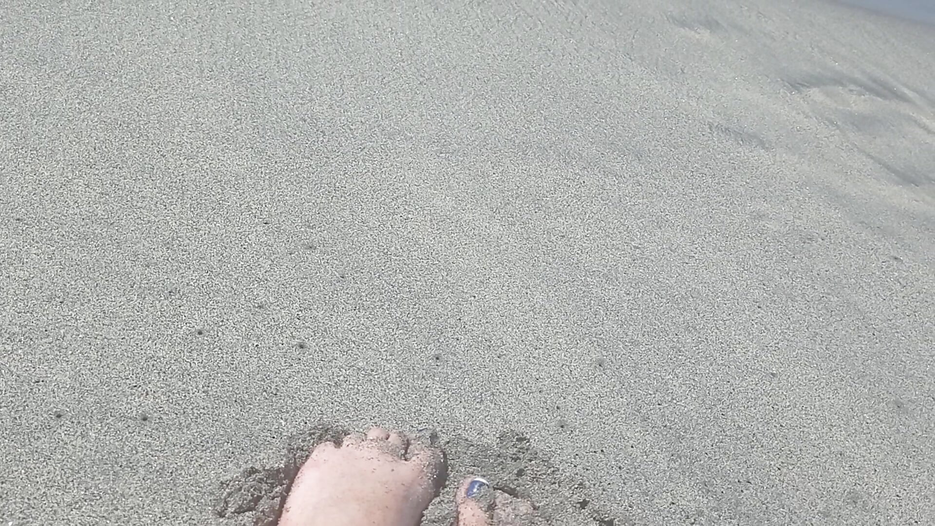 my feet on the beach - video by Salome-sw cam model