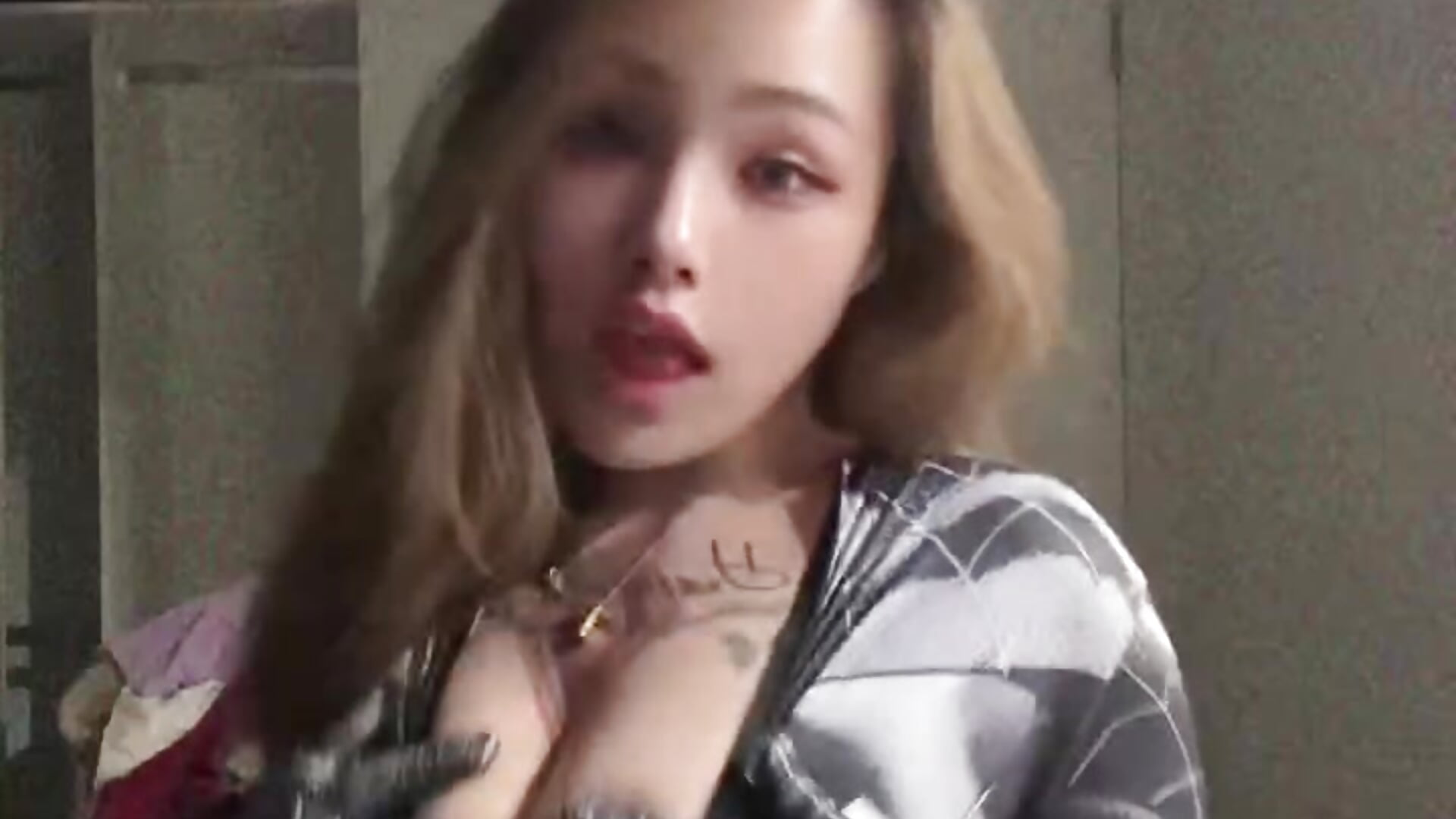 蜘蛛女俠16+ - video by eee79bbb cam model