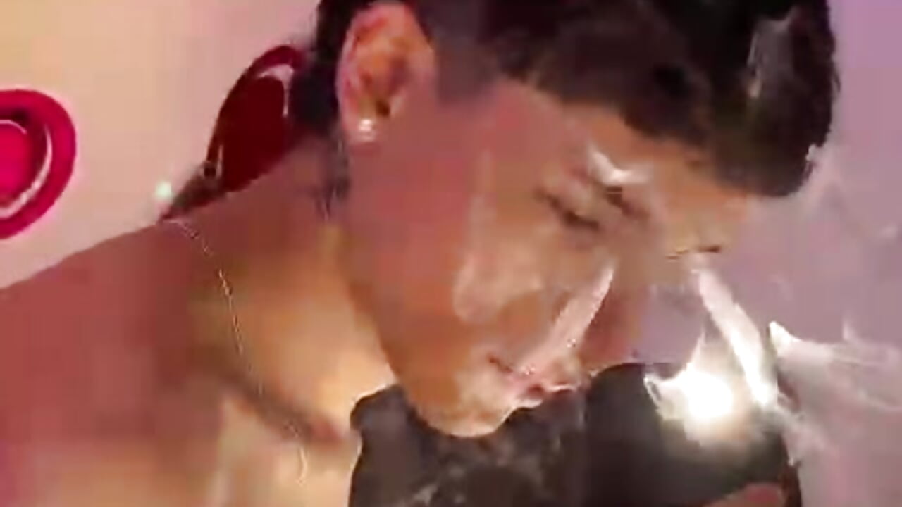 WhatsApp Video 2026-02-13 at 3,41,58 AM– MateoMitchell kameramodell videója