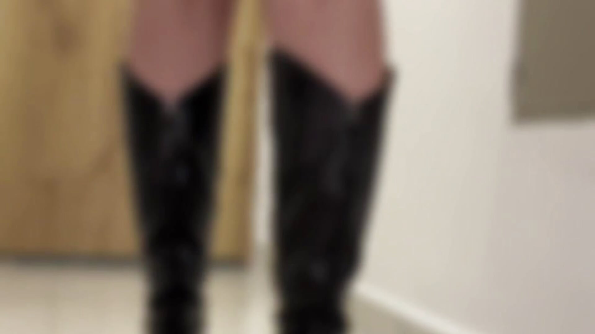 We paraded naked and in heels. - video van DaisyEmily cam-model