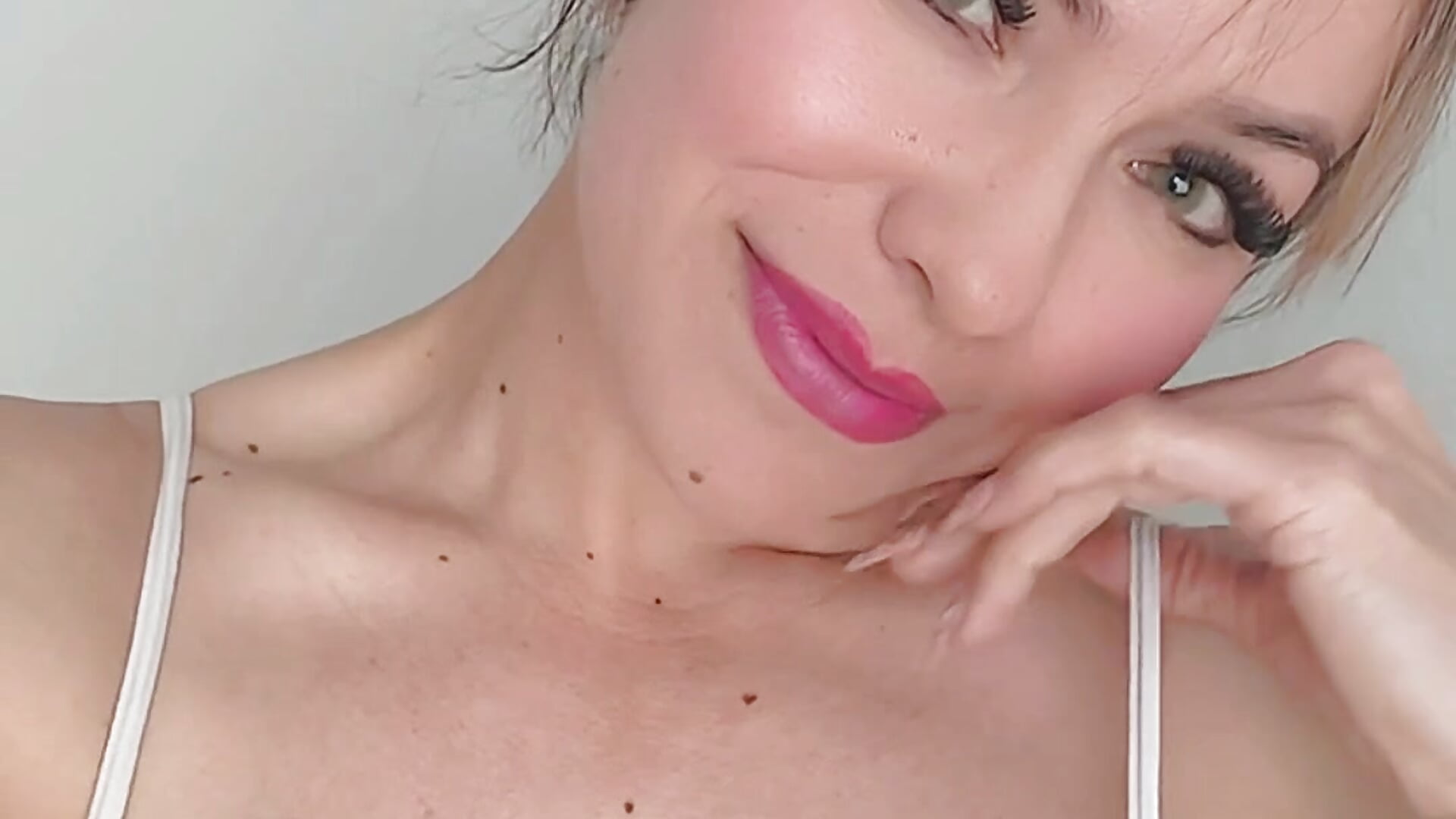 🎶😘❤️ - video by LADY_S10 cam model