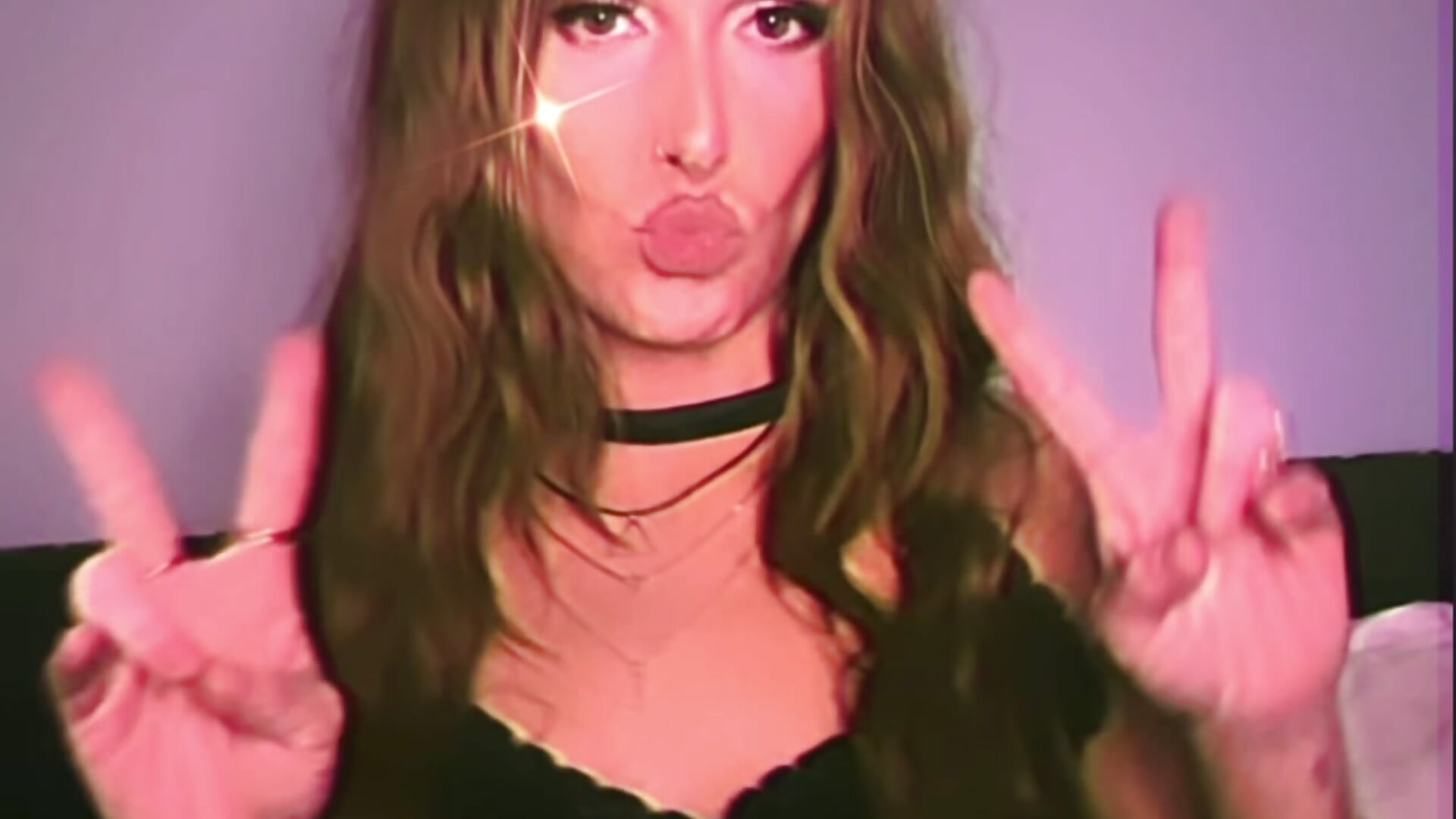 ScreenRecording_12-17-2025 05-54-32_1 - vidéo du modèle de showcams mentaljillness