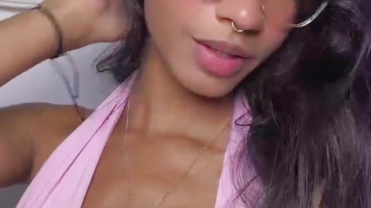 🥵🔥 - video by ScarletEvanss_ cam model