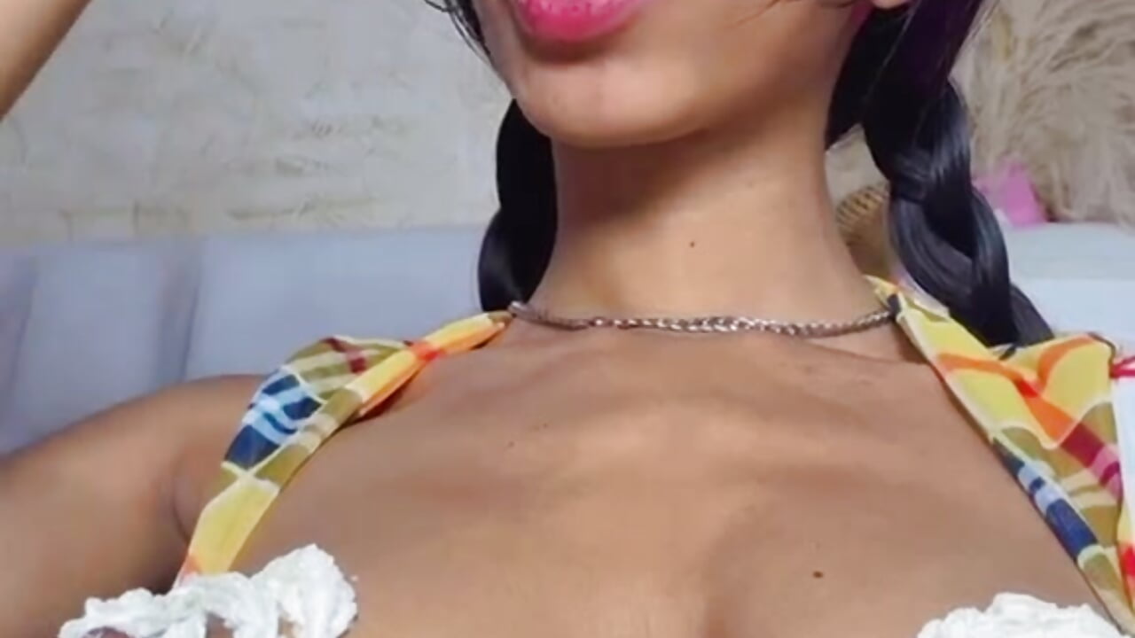 Put this milk in boobies ♥