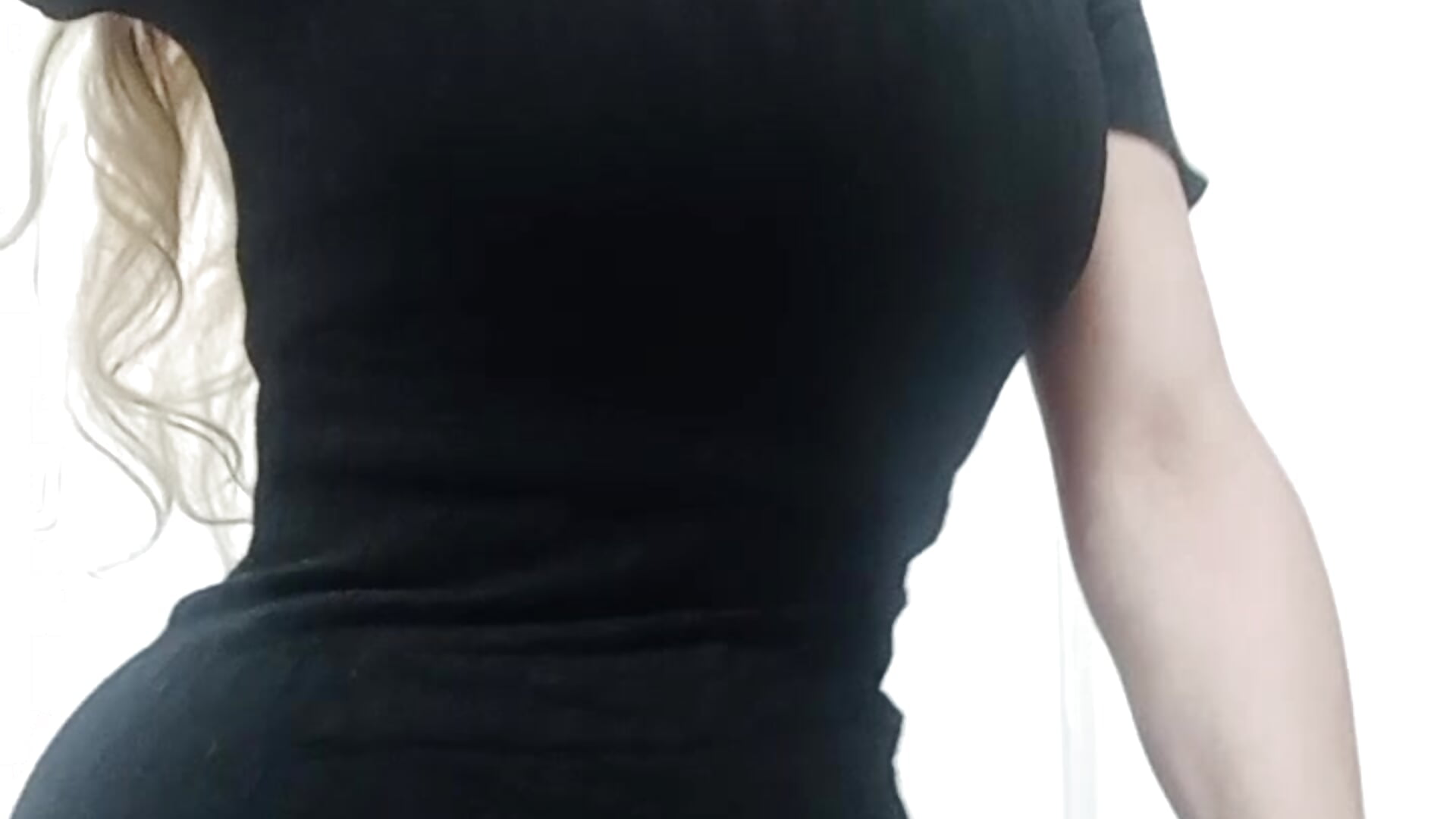 Marilyn - video by marilyn_golden_ cam model