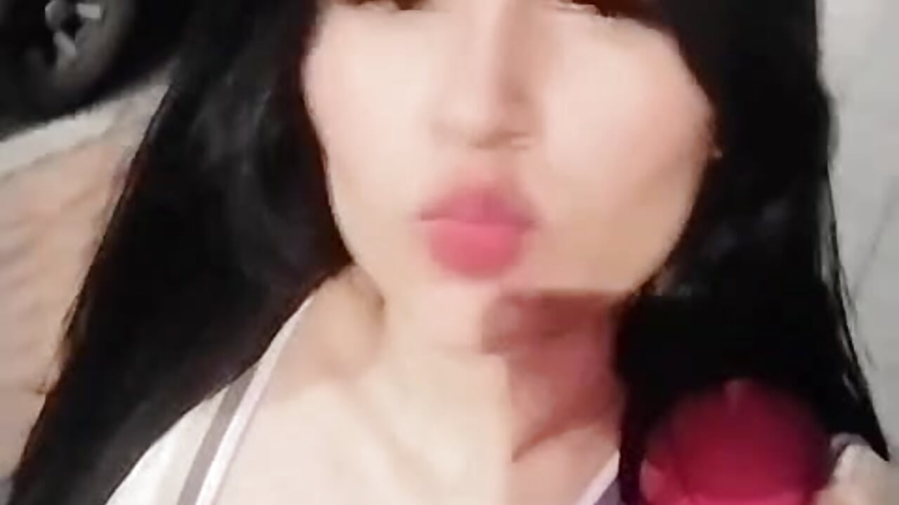 bella hot - video by neiti_milk cam model