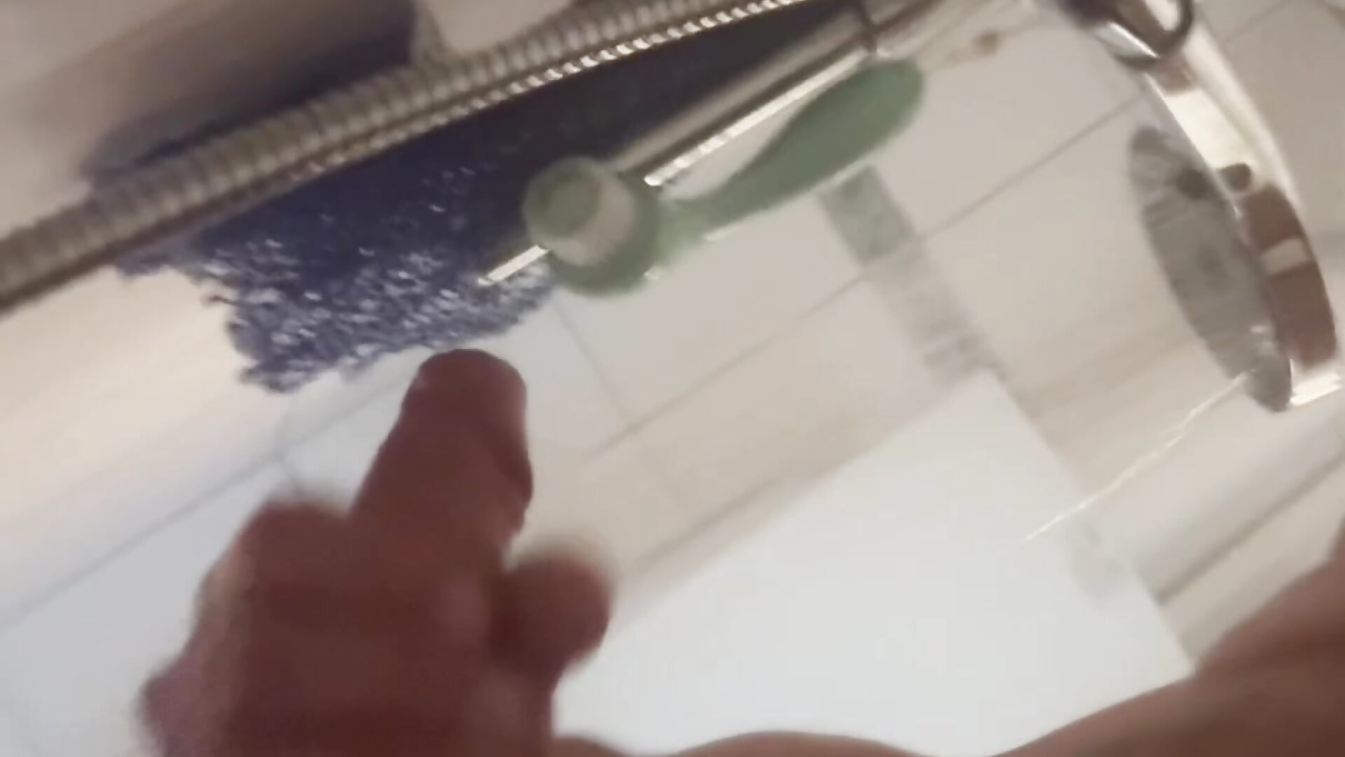 C6DBE99F-2D03-4454-942A-FBC20BD42718 - video by White-and-black cam model