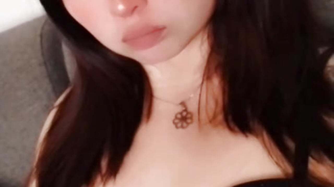 Me<3 - video by NicolBeltran_Pink cam model