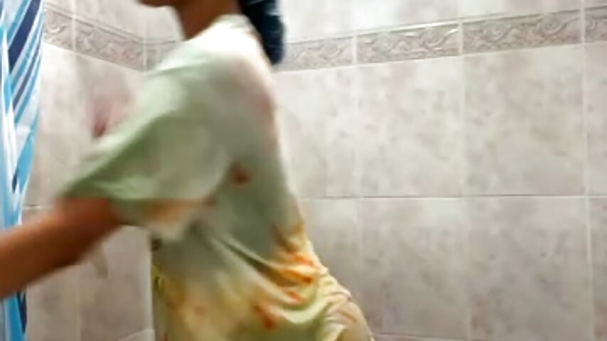 ducha? mmm  mejor no🤔🤔– Eva_Feller69 kameramodell videója