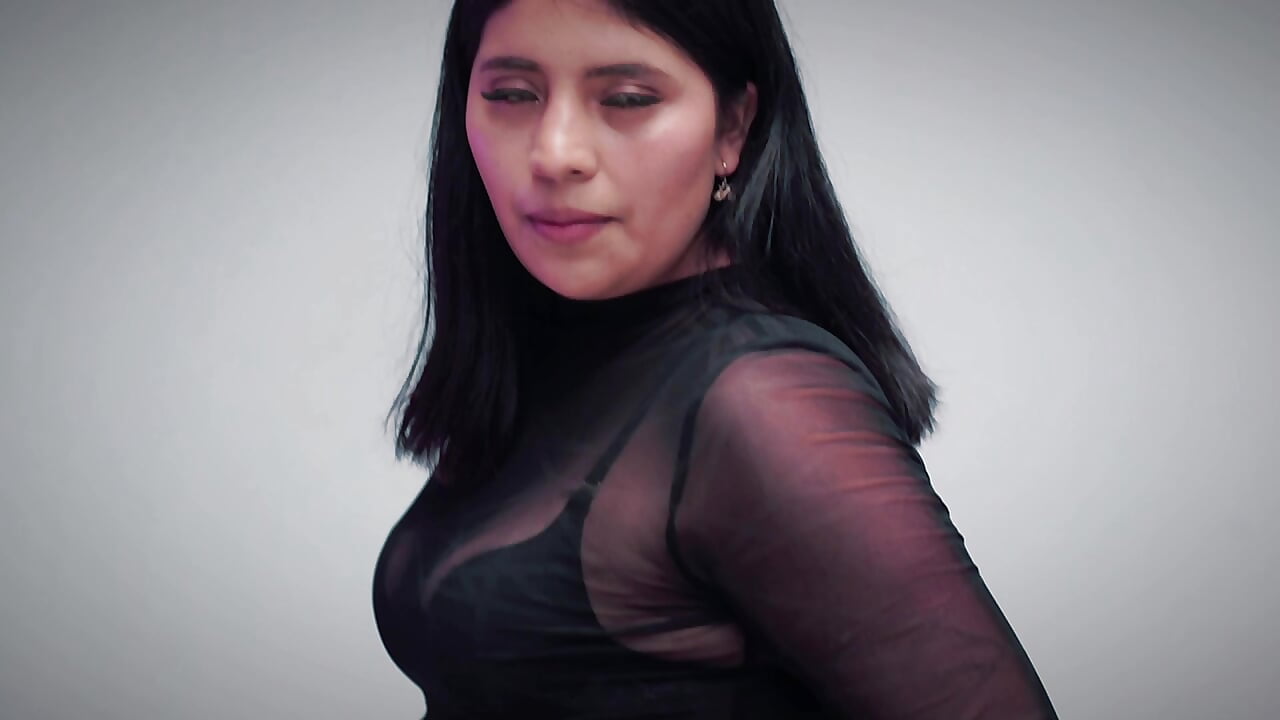 profile-intro-video-1759618222 - video by EmiliaRainbow cam model