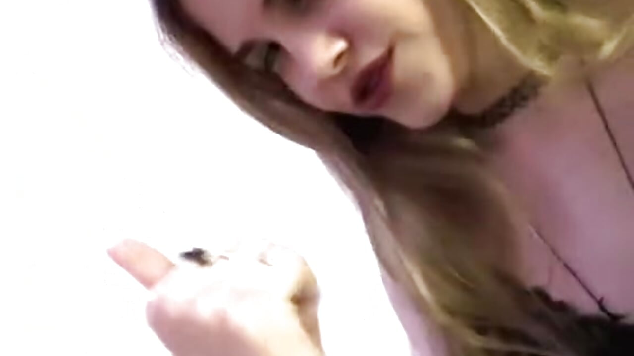 me⭐ - video oleh Alicemyrr kamera model