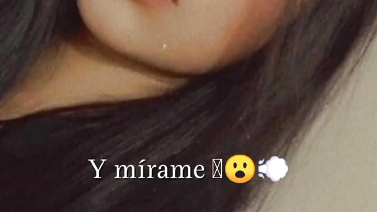 a49f661b56cb2daa80844d19f43fe31a - video by leahh_cyrus cam model