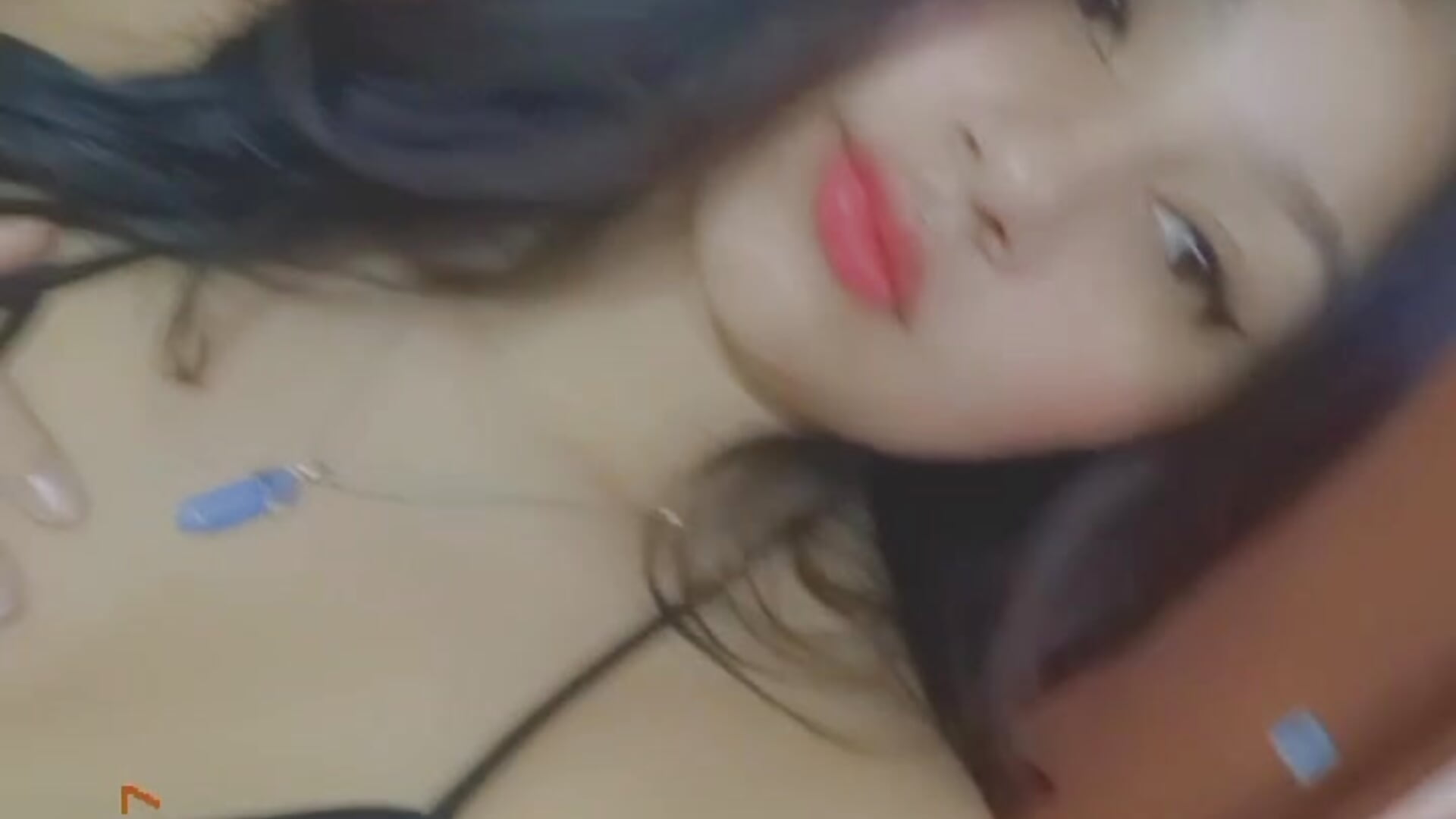 Boobs - video by leahh_cyrus cam model