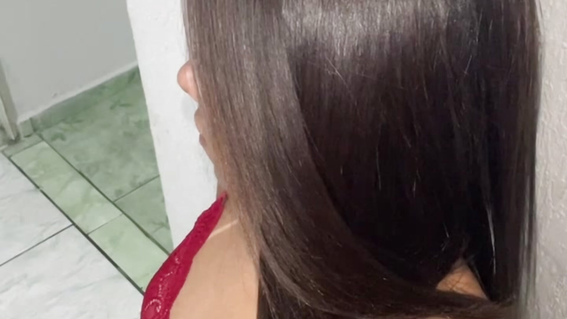 2FA3D689-459F-498A-950C-9694E1BD5080 - vídeo de la modelo de cam escondida001