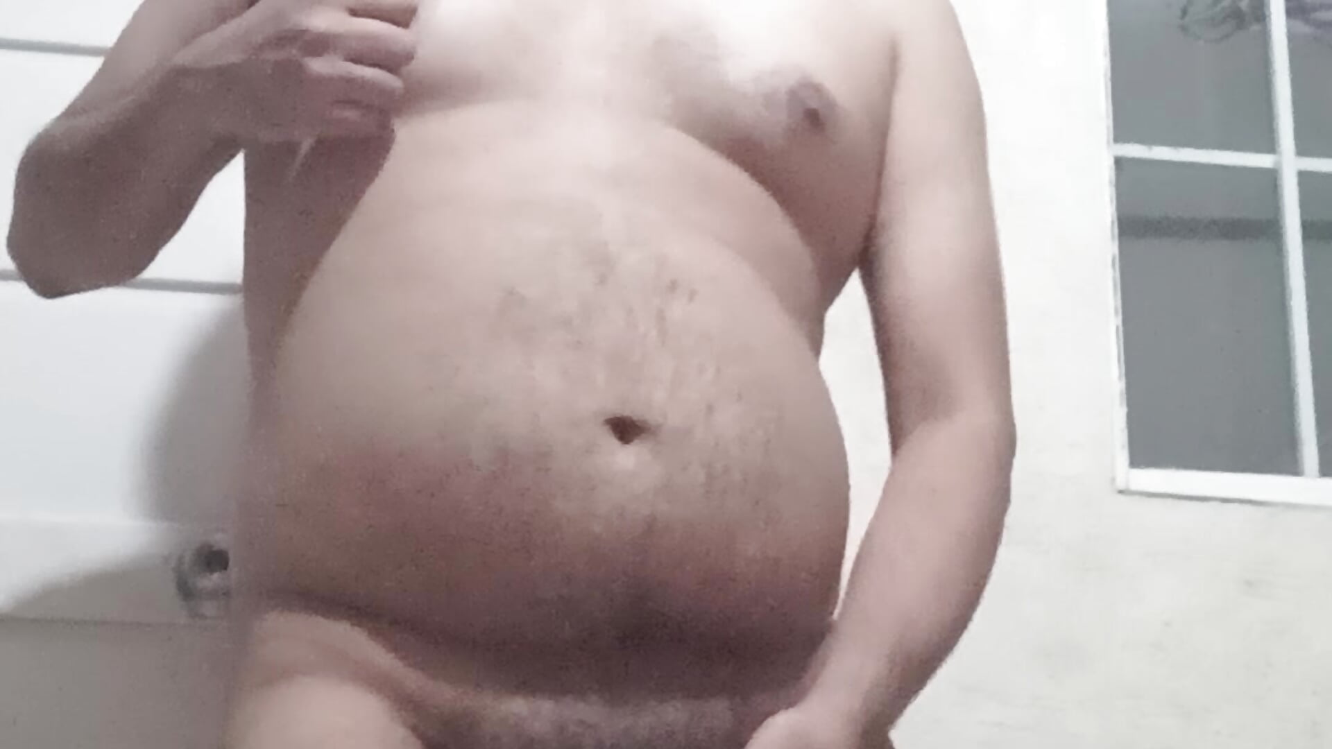 Meneando me un poco - video by JoseChubby cam model