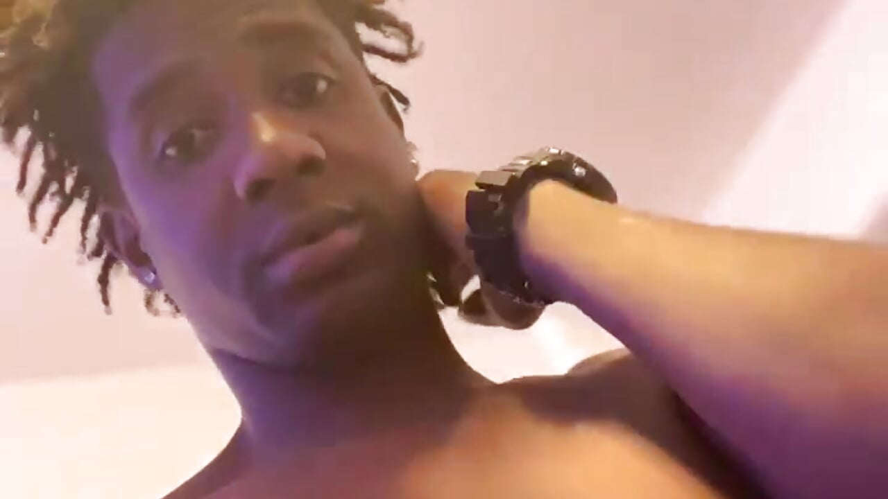 50A5F875-D483-45E9-BC30-37AAF69DEF15 - vidéo du modèle de showcams black_twbig