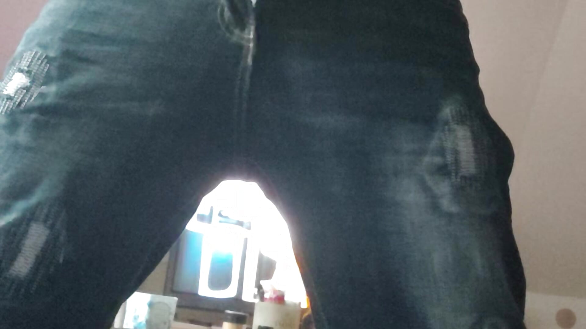 Wichsen in Jeanshose 1/3 - video by Hellboy8609 cam model