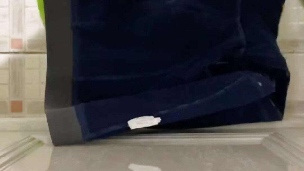 撸射内裤上 - video by yichengm cam model