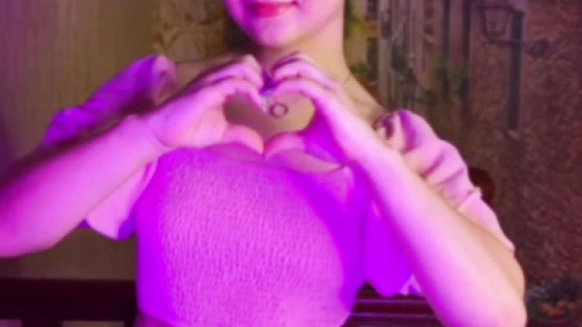 meee - video by Yoon_Mii cam model