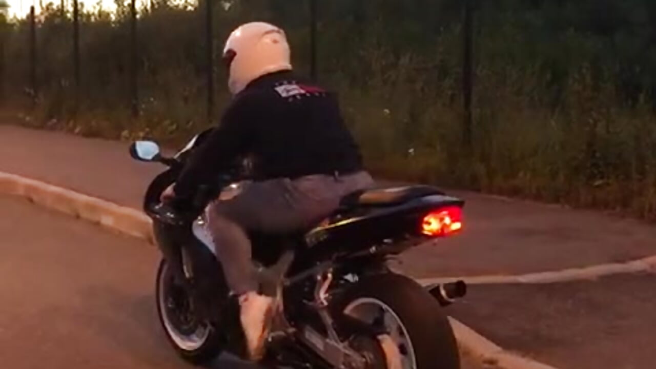 motosport - 69littlebig69 캠 모델의 동영상