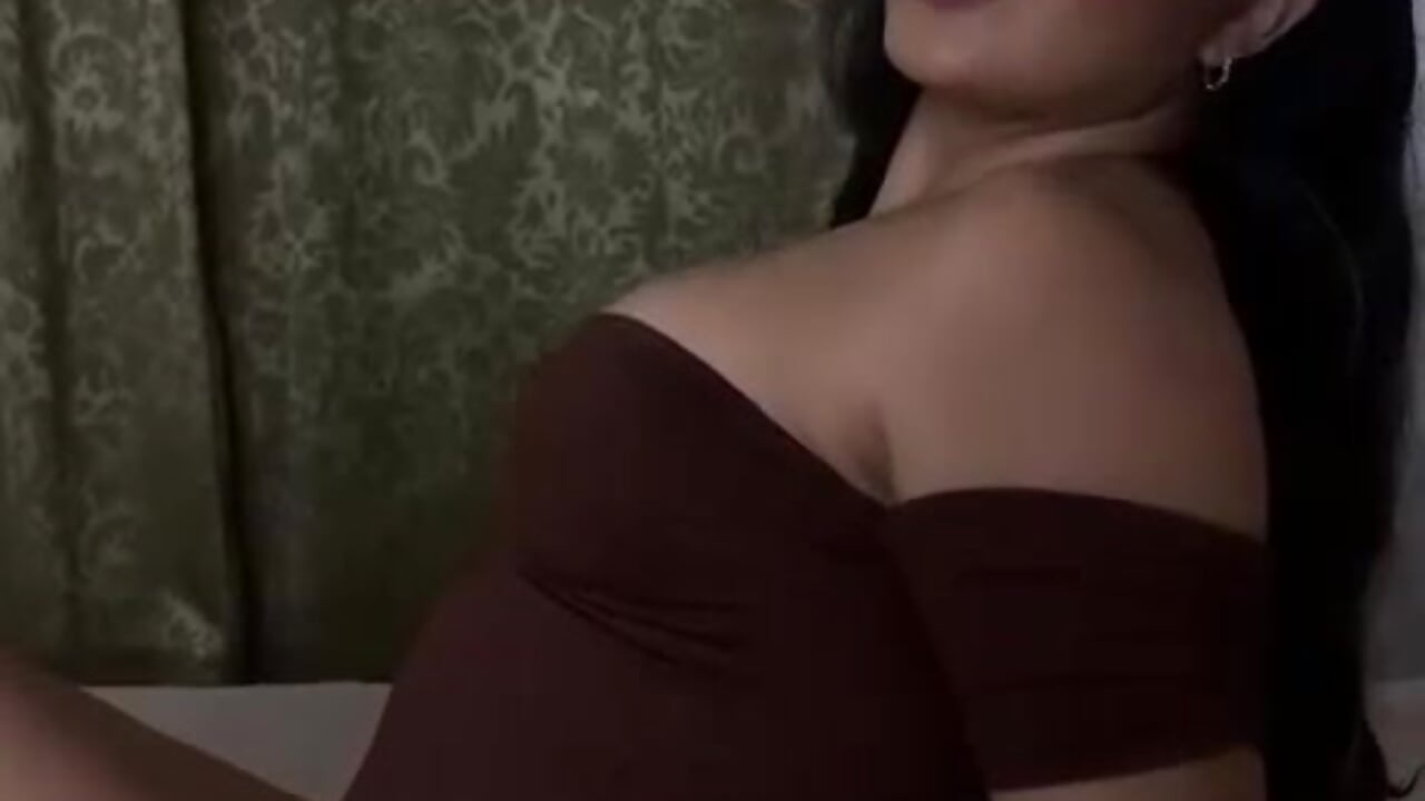 Me!! - video by Alexa_Jhomson cam model