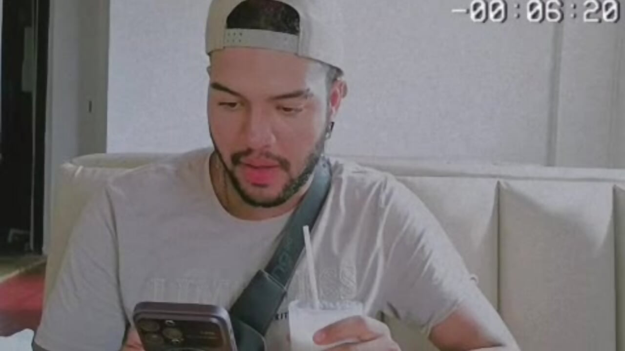 Daniel on a casual day - video by Dann_17_ cam model